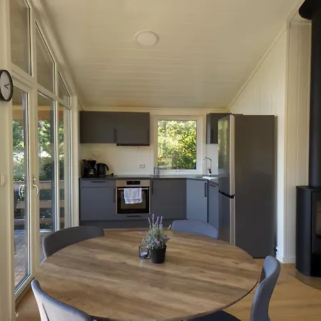 Holiday home Bjonntjonn 229 *